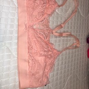 Cute and comfy pink bralette NWOT